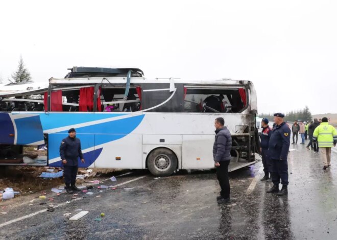 Eskişehir’de Yolcu Otobüsü Kazasında 1 Ölü, 42 Yaralı